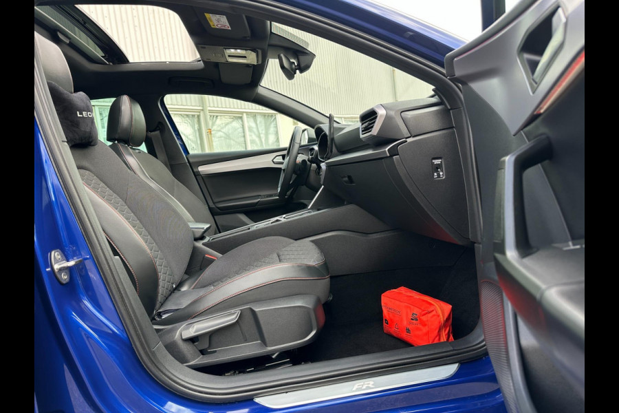 Seat Leon 1.4 TSI eHybrid PHEV 225PK FR DSG SPORT VITRUAL PANO ACC LEER