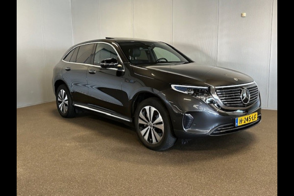 Mercedes-Benz EQC 400 4 Matic Premium Plus 80 kWh-SCHUIFDAK-HEAD UP-MEMORY-TREKHAAK-COMPLEET
