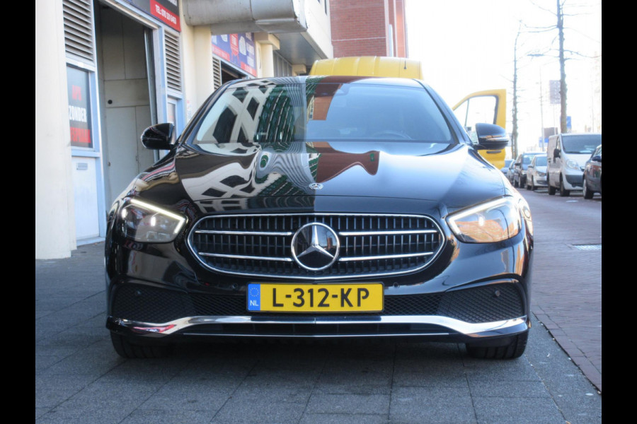 Mercedes-Benz E-Klasse E220 d Widescreen Camera Distronic