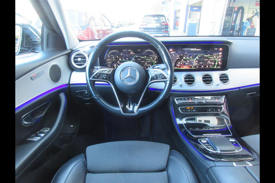 Mercedes-Benz E-Klasse E220 d Widescreen Camera Distronic