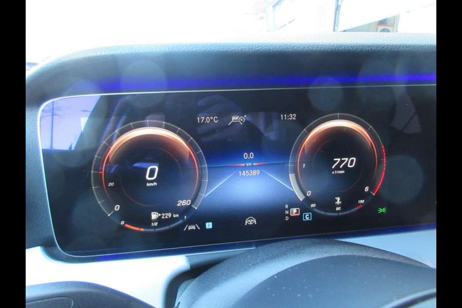 Mercedes-Benz E-Klasse E220 d Widescreen Camera Distronic