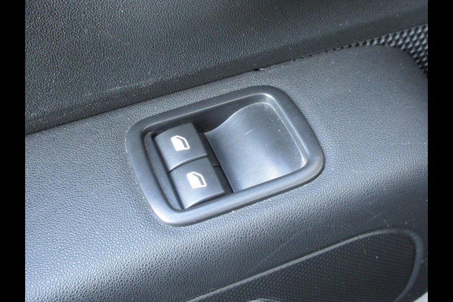 Citroën C3 1.2 PureTech Shine Airco 5 Deurs Carplay