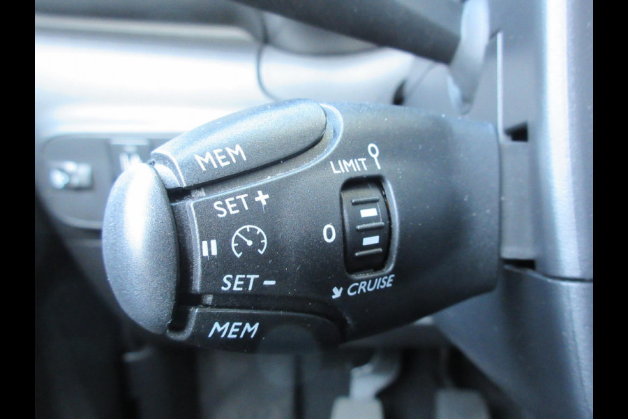 Citroën C3 1.2 PureTech Shine Airco 5 Deurs Carplay