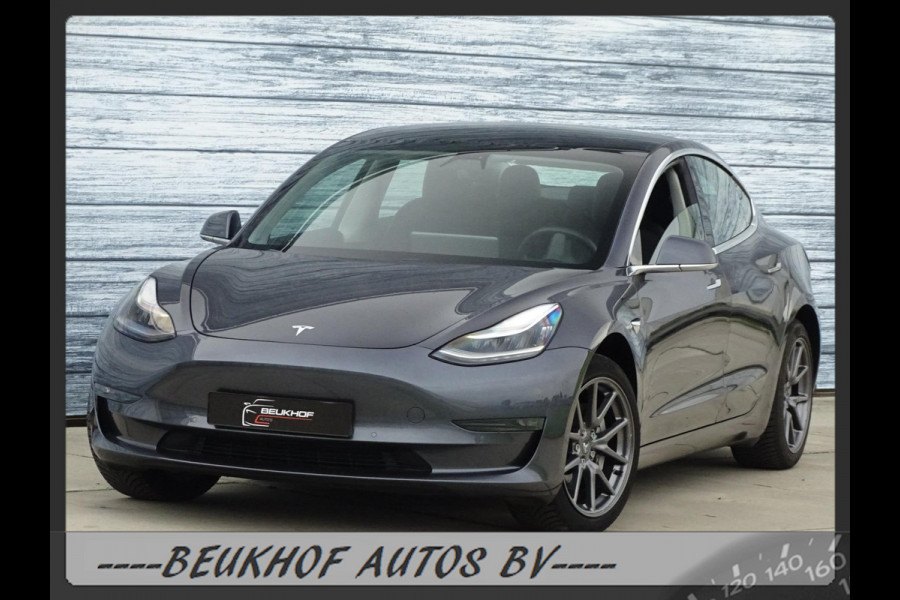 Tesla Model 3 Standard RWD Plus 60 kWh Trekhaak Pano Nav Cam