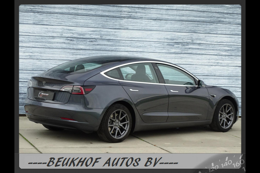 Tesla Model 3 Standard RWD Plus 60 kWh Trekhaak Pano Nav Cam