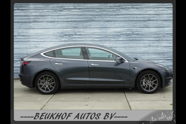 Tesla Model 3 Standard RWD Plus 60 kWh Trekhaak Pano Nav Cam