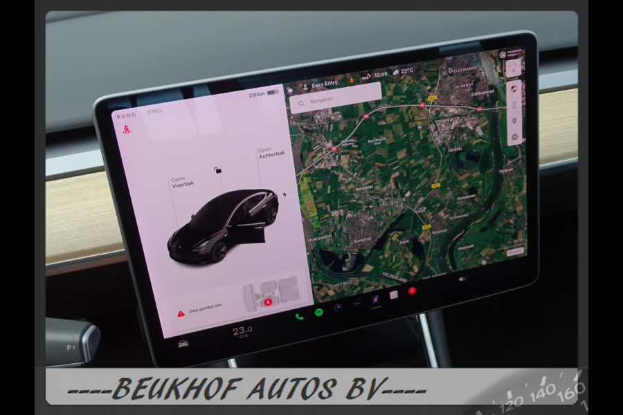 Tesla Model 3 Standard RWD Plus 60 kWh Trekhaak Pano Nav Cam