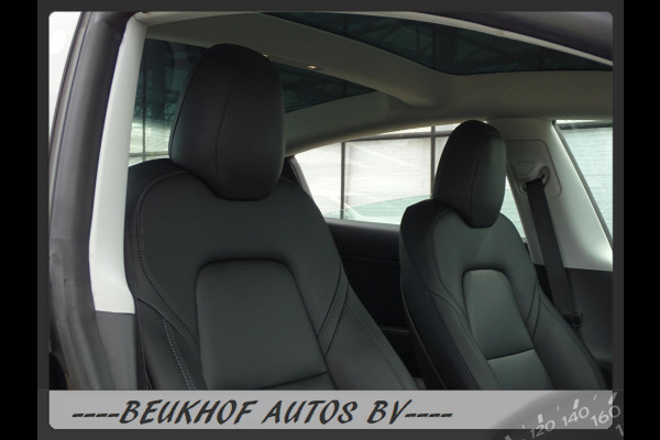 Tesla Model 3 Standard RWD Plus 60 kWh Trekhaak Pano Nav Cam