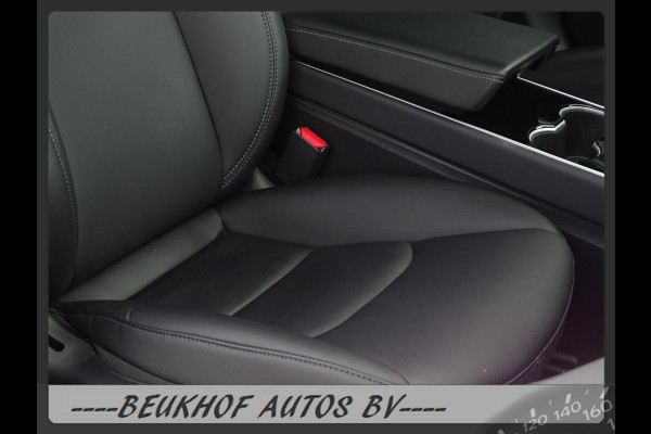 Tesla Model 3 Standard RWD Plus 60 kWh Trekhaak Pano Nav Cam