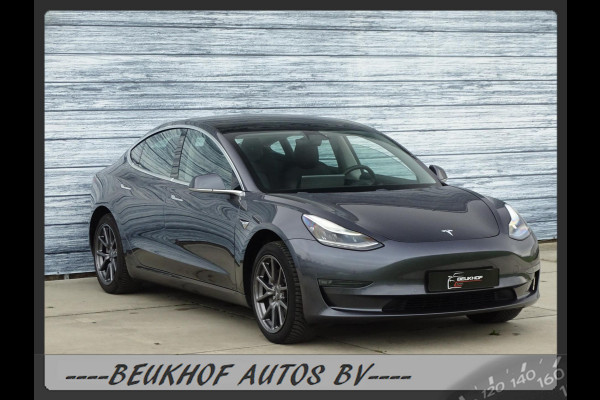 Tesla Model 3 Standard RWD Plus 60 kWh Trekhaak Pano Nav Cam