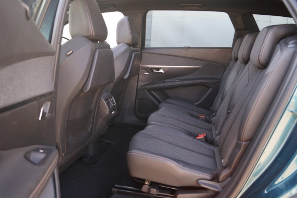Peugeot 5008 1.2 PureTech 130pk GT-Line 7-persoons -NAVI-ECC-