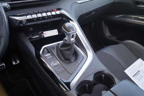 Peugeot 5008 1.2 PureTech 130pk GT-Line 7-persoons -NAVI-ECC-