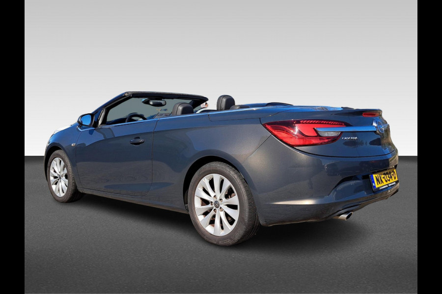 Opel Cascada 1.4 Turbo ecoFLEX Innovation | leder | navigatie | stoel- stuurverwarming | achteruitrijcamera | trekhaak