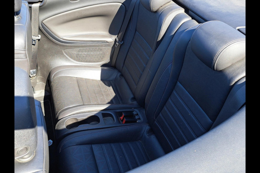 Opel Cascada 1.4 Turbo ecoFLEX Innovation | leder | navigatie | stoel- stuurverwarming | achteruitrijcamera | trekhaak