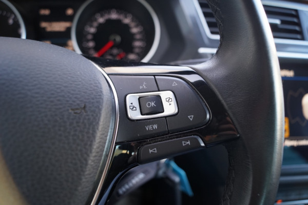 Volkswagen Tiguan 1.5 TSI 130pk Comfortline -NAVI-ECC-PDC-DAB-