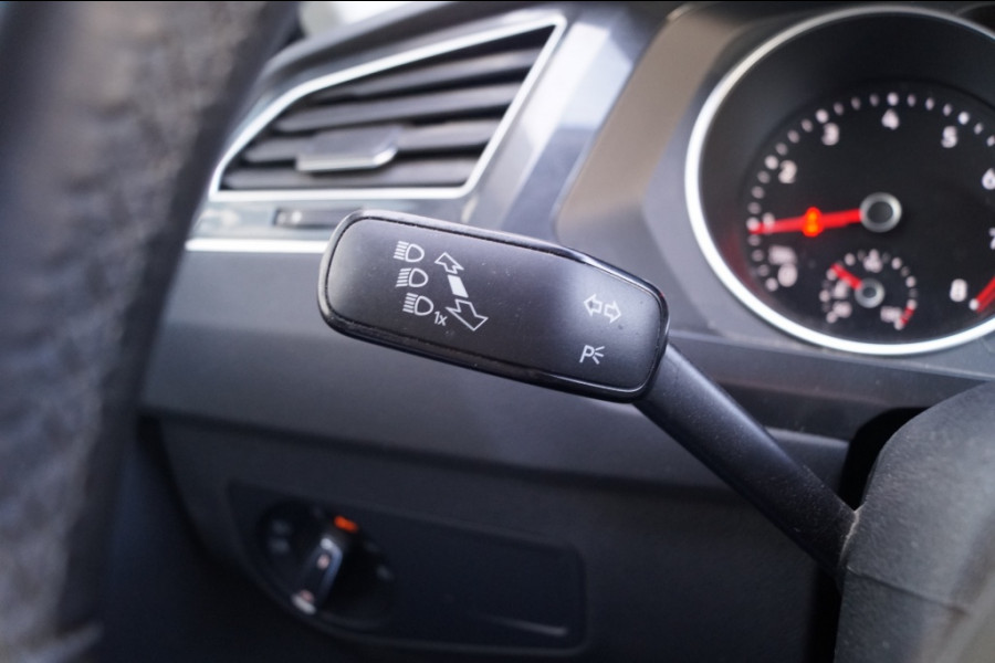 Volkswagen Tiguan 1.5 TSI 130pk Comfortline -NAVI-ECC-PDC-DAB-