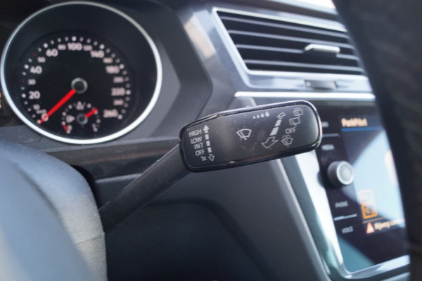 Volkswagen Tiguan 1.5 TSI 130pk Comfortline -NAVI-ECC-PDC-DAB-