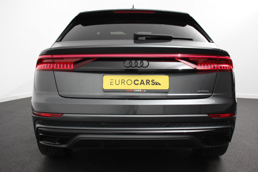 Audi Q8 55 TFSI e PHEV quattro Pro Line S-Line 3* S-Line Leder B&O Trekhaak Electrisch Luchtvering Led Dab Led Blackpack