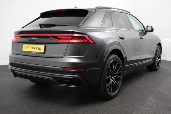 Audi Q8 55 TFSI e PHEV quattro Pro Line S-Line 3* S-Line Leder B&O Trekhaak Electrisch Luchtvering Led Dab Led Blackpack
