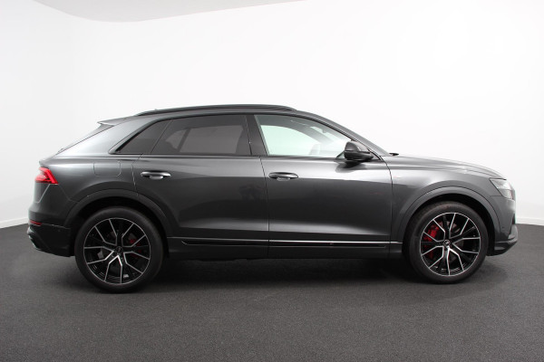Audi Q8 55 TFSI e PHEV quattro Pro Line S-Line 3* S-Line Leder B&O Trekhaak Electrisch Luchtvering Led Dab Led Blackpack