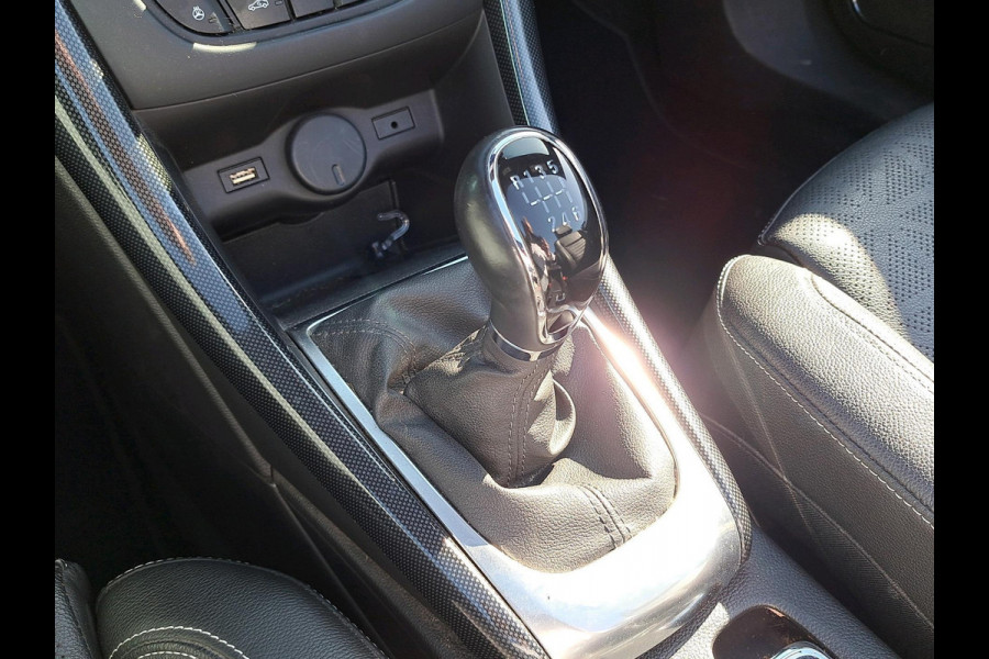 Opel Cascada 1.4 Turbo ecoFLEX Innovation | leder | navigatie | stoel- stuurverwarming | achteruitrijcamera | trekhaak
