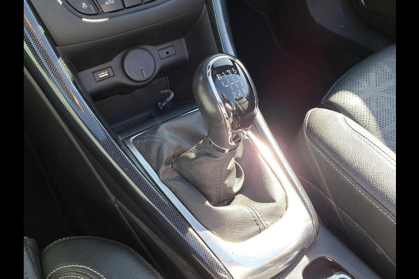 Opel Cascada 1.4 Turbo ecoFLEX Innovation | leder | navigatie | stoel- stuurverwarming | achteruitrijcamera | trekhaak