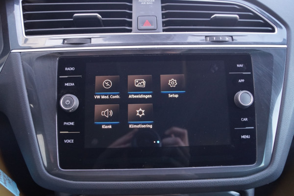 Volkswagen Tiguan 1.5 TSI 130pk Comfortline -NAVI-ECC-PDC-DAB-