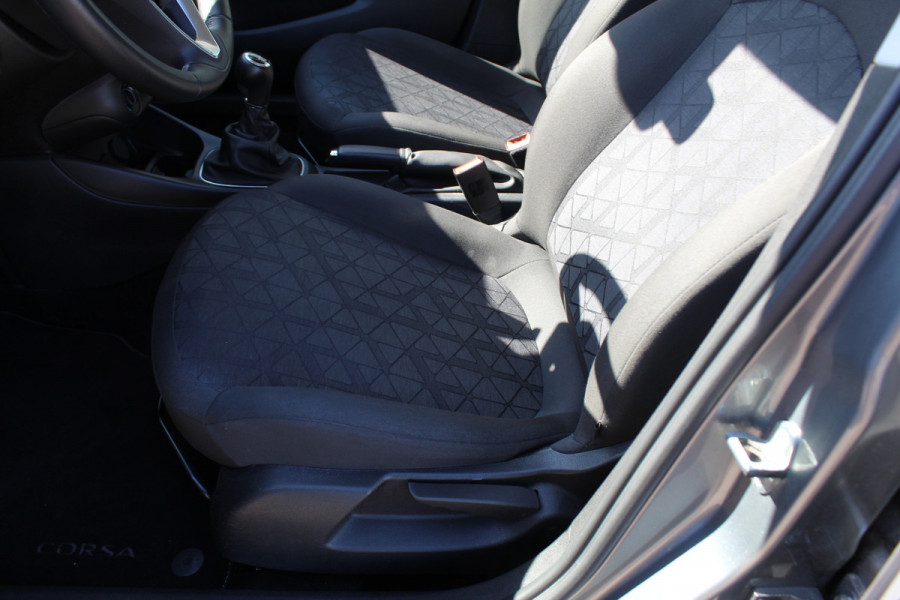 Opel Corsa 1.4 120 Jaar Edition , 5deurs , 90pk Airco , Cruise control , Bluetooth , LED dagrijverlichting Camera