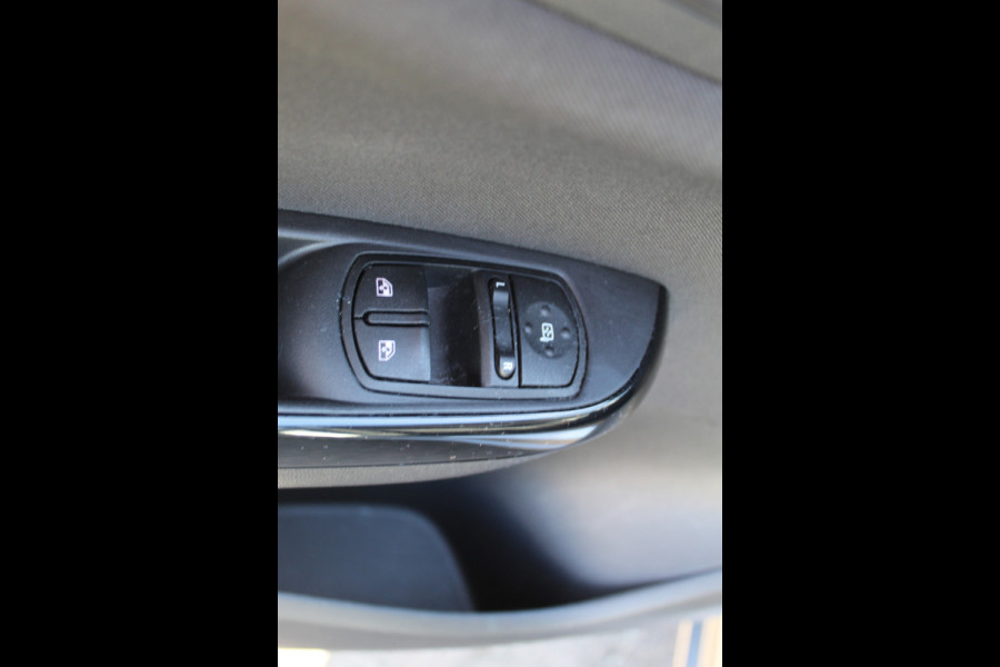 Opel Corsa 1.4 120 Jaar Edition , 5deurs , 90pk Airco , Cruise control , Bluetooth , LED dagrijverlichting Camera