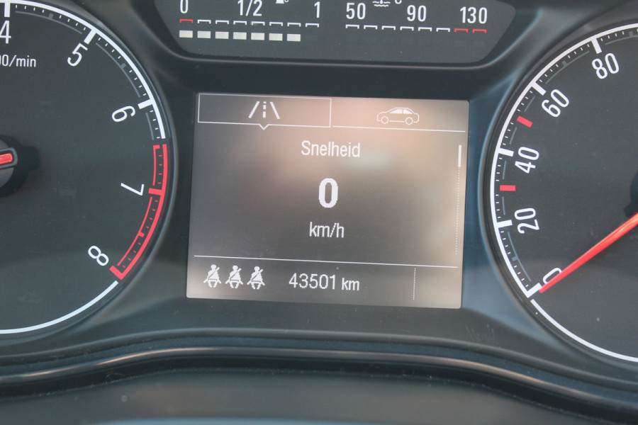 Opel Corsa 1.4 120 Jaar Edition , 5deurs , 90pk Airco , Cruise control , Bluetooth , LED dagrijverlichting Camera