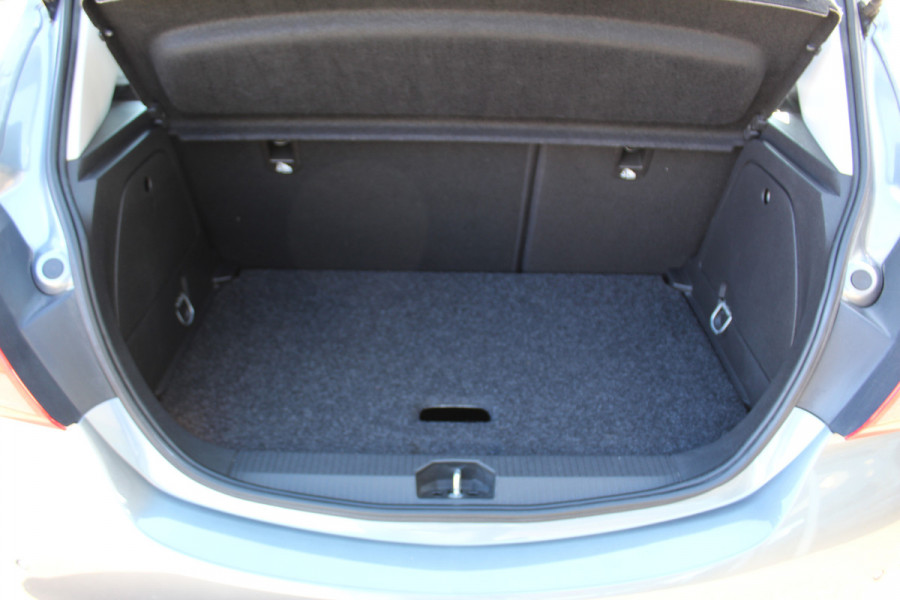 Opel Corsa 1.4 120 Jaar Edition , 5deurs , 90pk Airco , Cruise control , Bluetooth , LED dagrijverlichting Camera