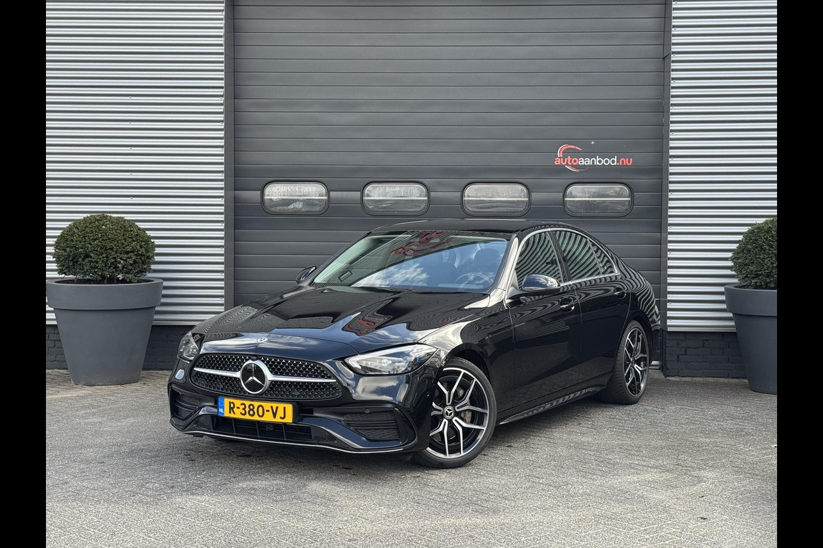 Mercedes-Benz C-Klasse 300 AMG Line | Camera | Sfeerverlichting | Burmester | Adaptive Cruise Control | Lane Assist | Mercedes-Benz C-Klasse 300 AMG Line | Camera | Sfeerverlichting | Burmester | Adaptive Cruise Control | Lane Assist |