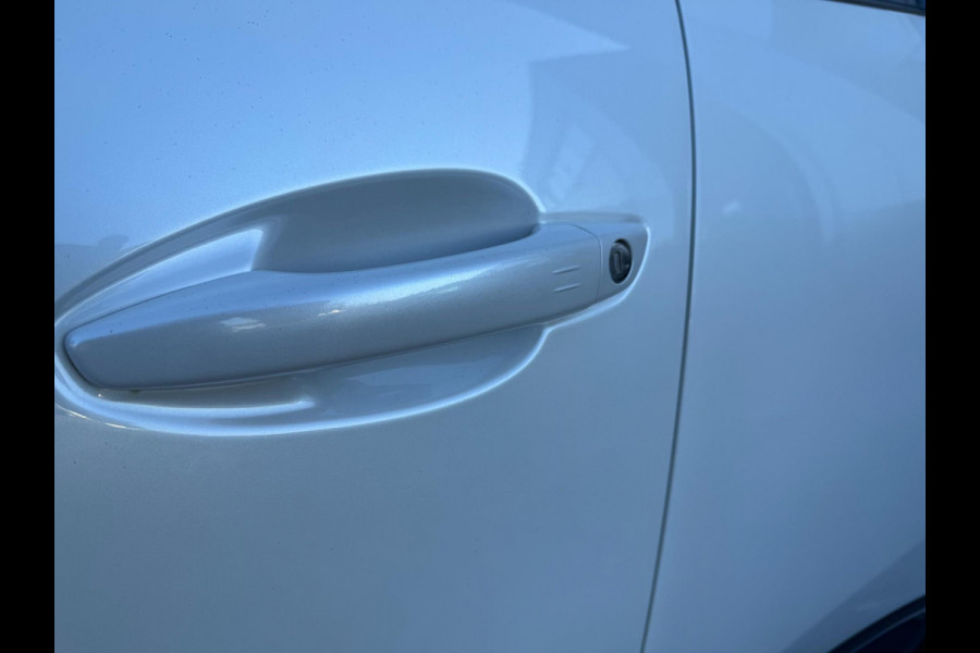 Peugeot 3008 1.6 GT Line BTW 360°Camera BOMVOL+