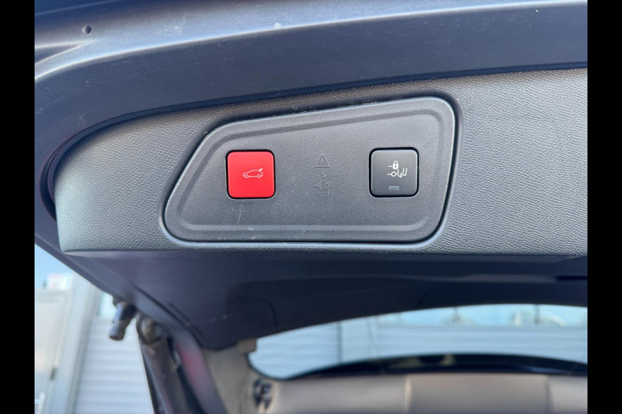 Peugeot 3008 1.6 GT Line BTW 360°Camera BOMVOL+