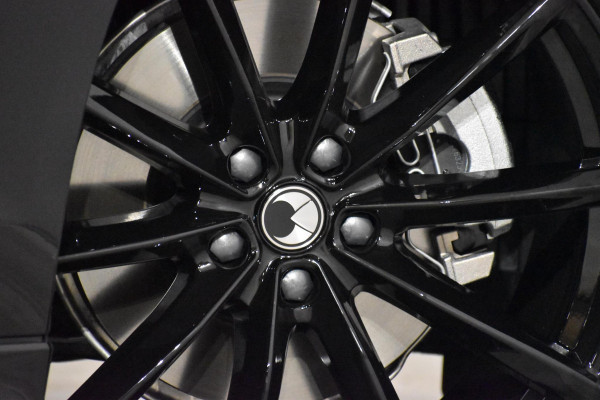 Volvo S60 B4 211PK Automaat Plus Dark / Heico uitgevoerd!!! / Alloy Wheel VOLUTION 20'' velgen / Heico voorspoiler / Heico Verlaagd 30 mm / Black Edition Pack / Styling Pack / Driver Assist / Semi elektrische trekhaak