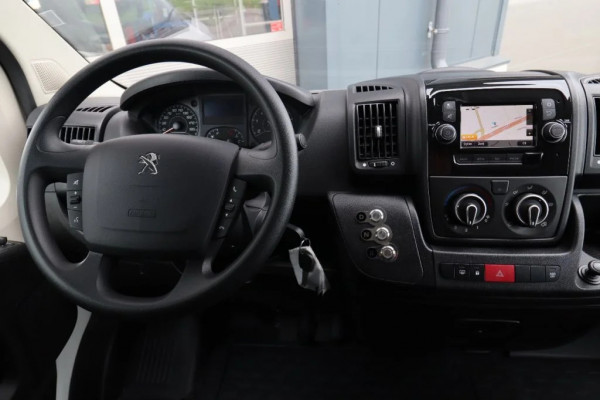 Peugeot e-Boxer L3H2 l 70 KWh l 1200 KM l AIRCO l NAVI l CAMERA