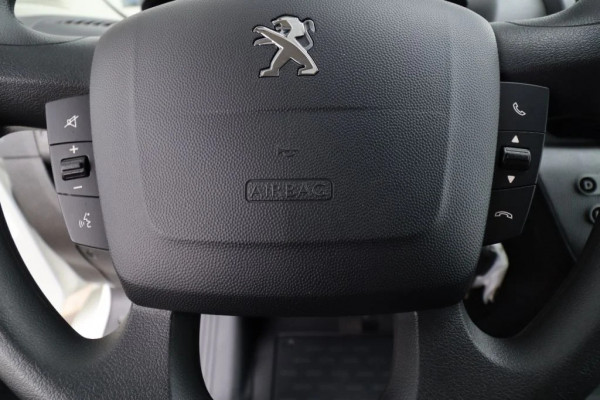 Peugeot e-Boxer L3H2 l 70 KWh l 1200 KM l AIRCO l NAVI l CAMERA