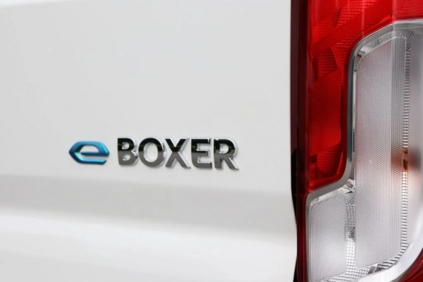 Peugeot e-Boxer L3H2 l 70 KWh l 1200 KM l AIRCO l NAVI l CAMERA