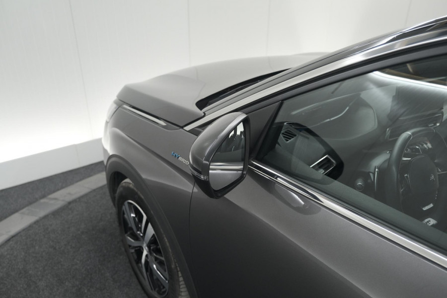 Peugeot 3008 HYbrid4 300 GT | Elektrisch Panoramadak | Dodehoekdetectie | Camera | Navigatie