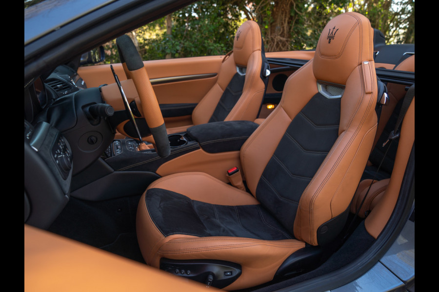 Maserati GranCabrio 4.7 MC | Chique | Harman/Kardon | Veel alcantara!