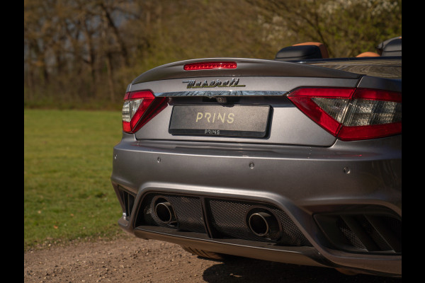 Maserati GranCabrio 4.7 MC | Chique | Harman/Kardon | Veel alcantara!