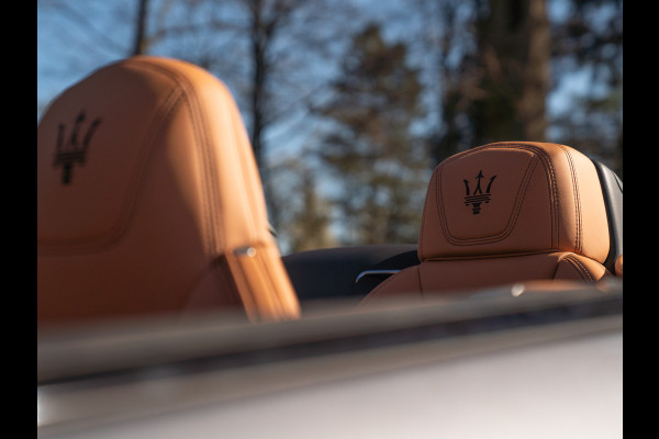 Maserati GranCabrio 4.7 MC | Chique | Harman/Kardon | Veel alcantara!