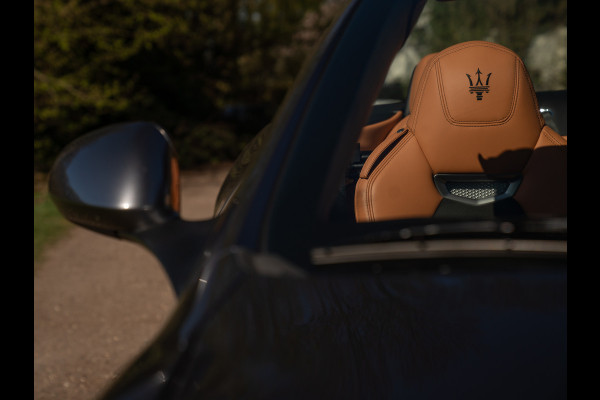 Maserati GranCabrio 4.7 MC | Chique | Harman/Kardon | Veel alcantara!
