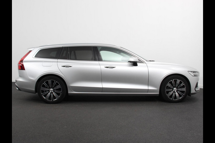 Volvo V60 2.0 T6 Aut. Recharge AWD Inscription 340 PK Panoramadak Airco|ECC LED Light Pack Winter Pack Elekt. Stoelen + Memory Privacy Glass Cruise Control 18" Multispaak PDC VA + Camera