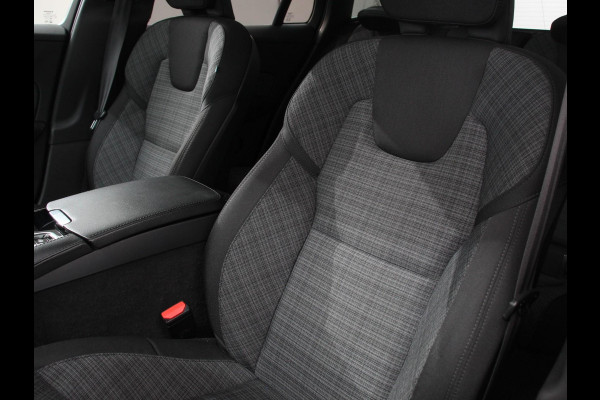 Volvo V60 2.0 T6 Aut. Recharge AWD Inscription 340 PK Panoramadak Airco|ECC LED Light Pack Winter Pack Elekt. Stoelen + Memory Privacy Glass Cruise Control 18" Multispaak PDC VA + Camera