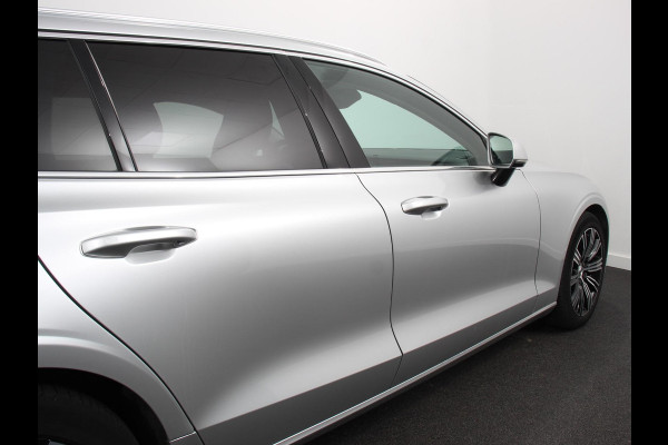 Volvo V60 2.0 T6 Aut. Recharge AWD Inscription 340 PK Panoramadak Airco|ECC LED Light Pack Winter Pack Elekt. Stoelen + Memory Privacy Glass Cruise Control 18" Multispaak PDC VA + Camera