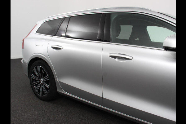 Volvo V60 2.0 T6 Aut. Recharge AWD Inscription 340 PK Panoramadak Airco|ECC LED Light Pack Winter Pack Elekt. Stoelen + Memory Privacy Glass Cruise Control 18" Multispaak PDC VA + Camera