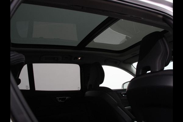 Volvo V60 2.0 T6 Aut. Recharge AWD Inscription 340 PK Panoramadak Airco|ECC LED Light Pack Winter Pack Elekt. Stoelen + Memory Privacy Glass Cruise Control 18" Multispaak PDC VA + Camera