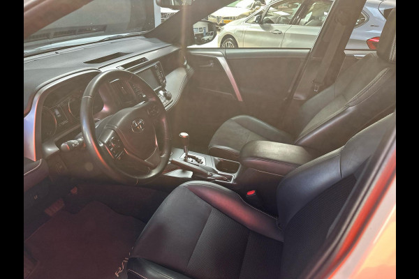 Toyota RAV4 2.5 Hybrid AWD Style, Camera, Leder/alcantara, Navi