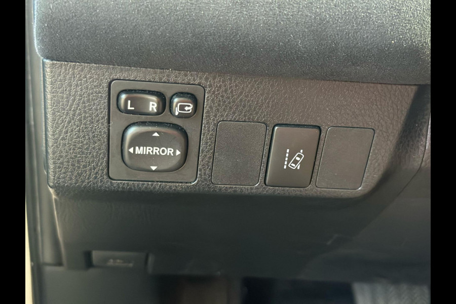 Toyota RAV4 2.5 Hybrid AWD Style, Camera, Leder/alcantara, Navi